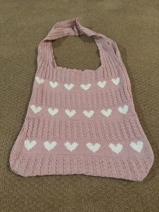 Pink Knit Heart Pattern Shoulder Bag - Picture 3 of 4